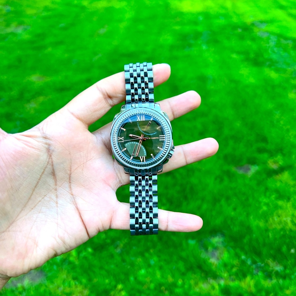 Vince Camuto The Veteran green Dial Multi Function metal grey watch